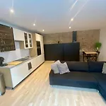 Apartmán 100% Renovated - Quiet *