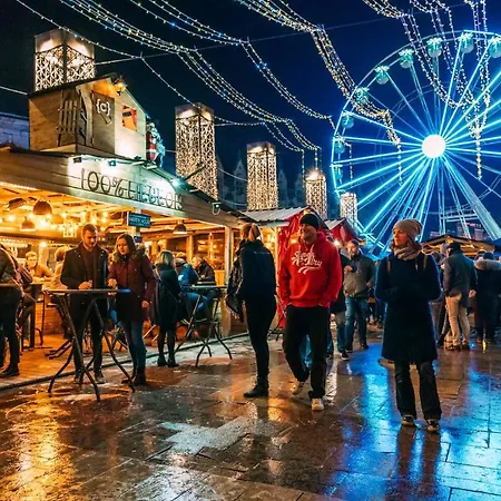 100% Renovated - Quiet *