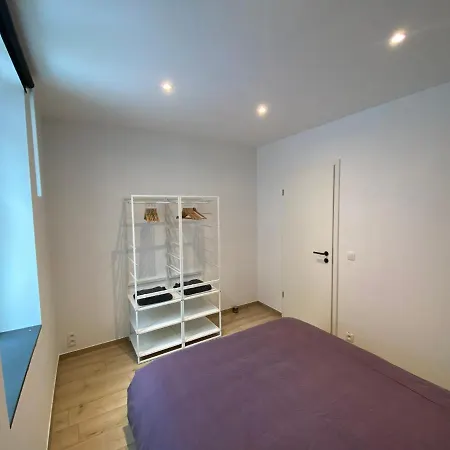 100% Renovated - Quiet Apartmán *