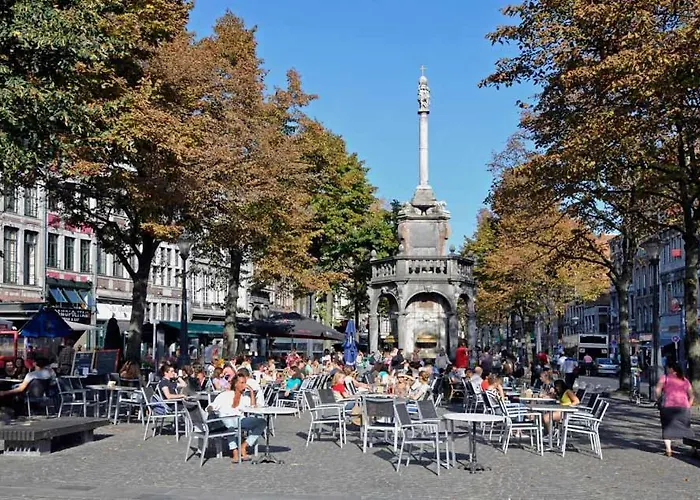 100% Renovated - Quiet Apartamento