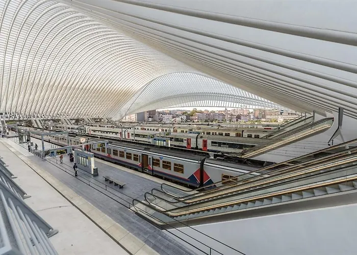 100% Renovated - Quiet Apartamento